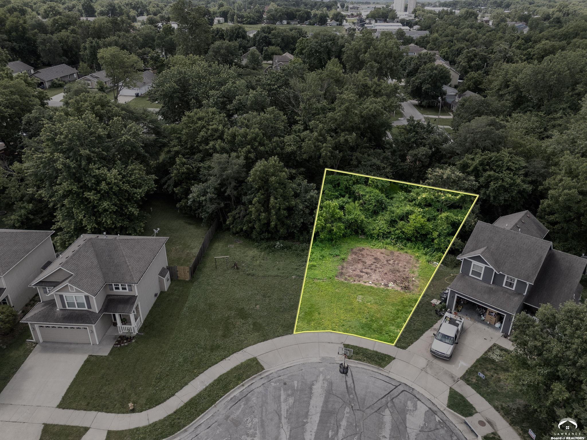 903 Anna Tappan Way Lawrence, KS 66044 - Photo 1 of 10