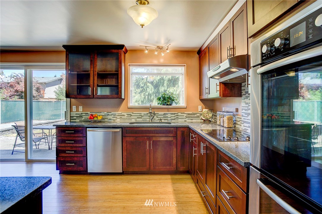 4400 Northeast 19th Street Renton, WA 98059 - Photo 6 of 20