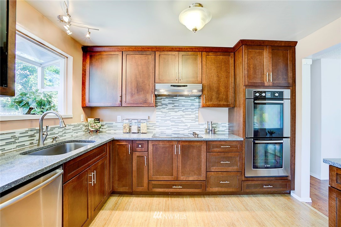4400 Northeast 19th Street Renton, WA 98059 - Photo 7 of 20