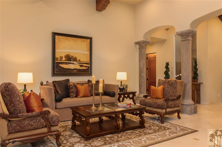 70551 Sunny Lane Rancho Mirage, CA 92270 - Photo 4 of 35 a living room with furniture