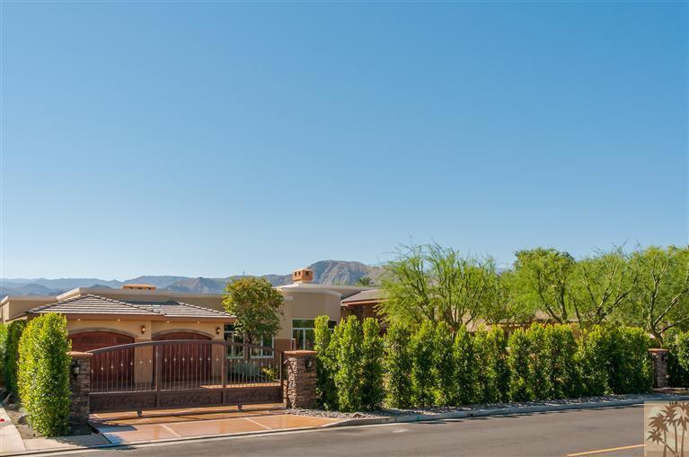 70551 Sunny Lane Rancho Mirage, CA 92270 - Photo 33 of 35 a view of a city