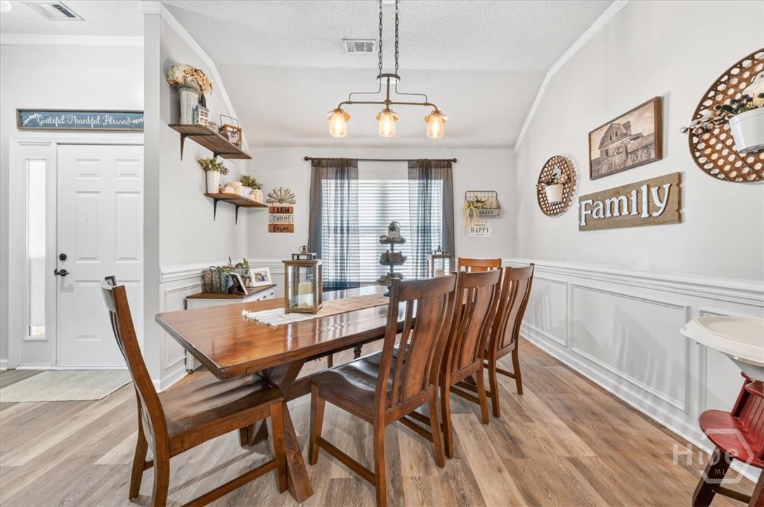 406 Roberts Way Rincon, GA 31326 - Photo 10 of 60 Dining Room