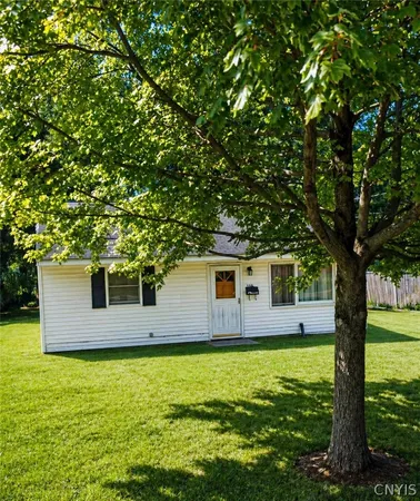 $2,000 | 204 Elmbrook Drive, Manlius, NY 13104