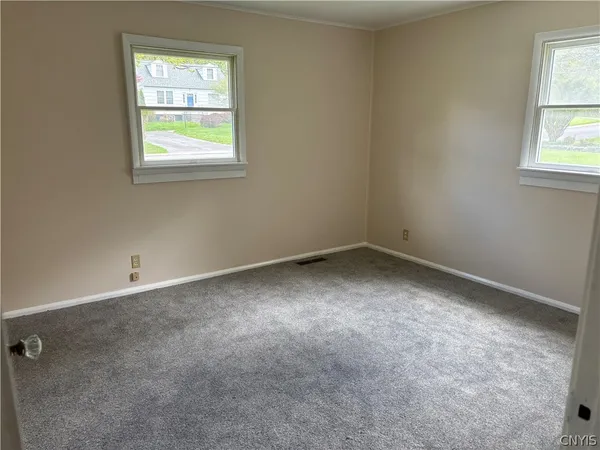 $2,000 | 204 Elmbrook Drive, Manlius, NY 13104