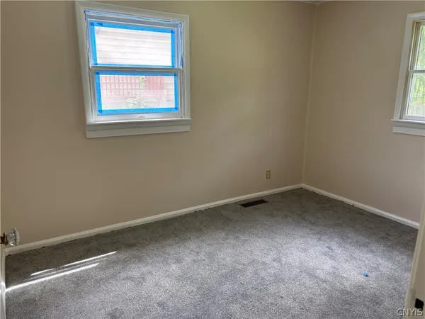 $2,000 | 204 Elmbrook Drive, Manlius, NY 13104