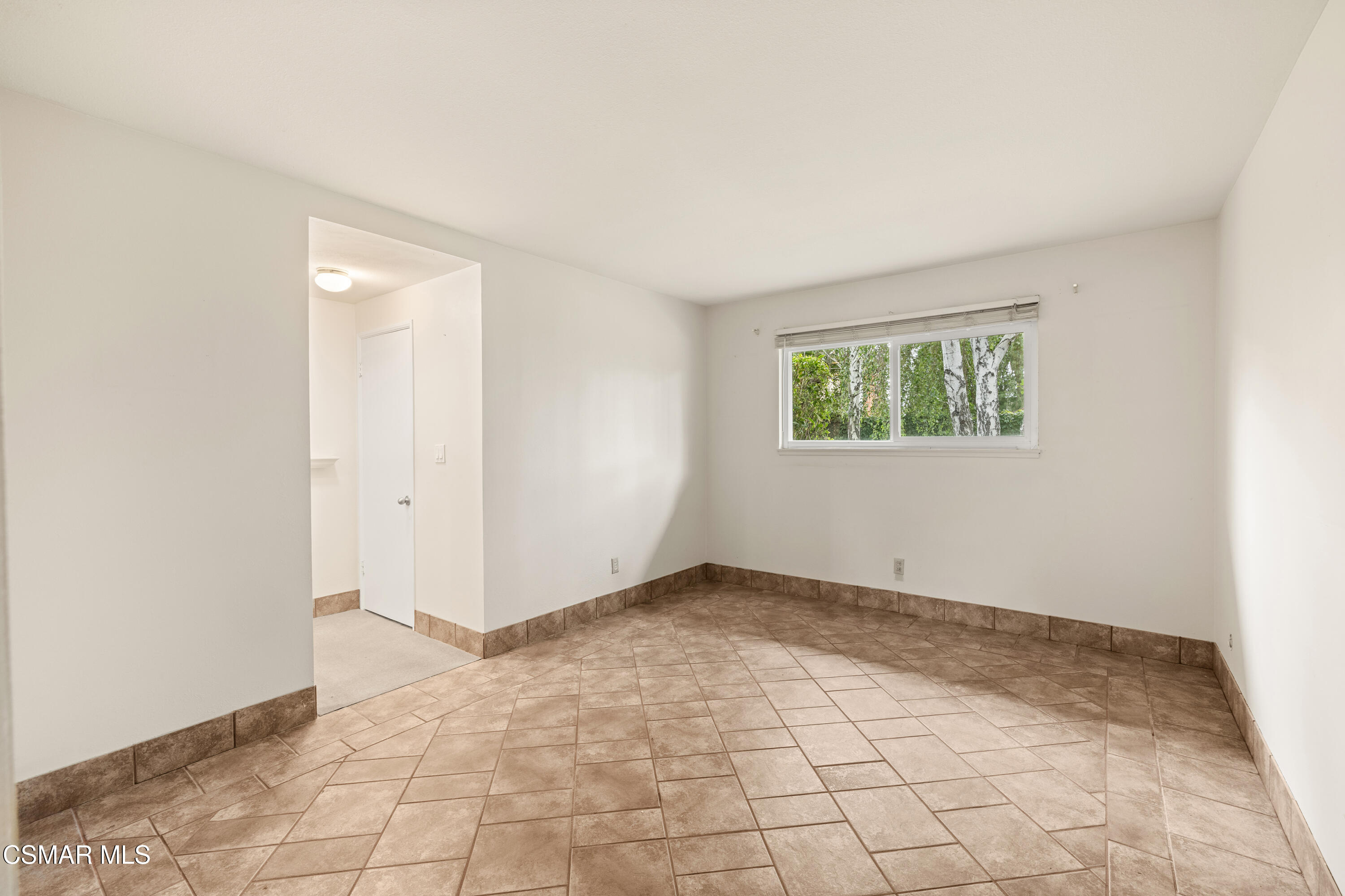 1877 Fred Avenue Simi Valley, CA 93065 - Photo 13 of 26 Fred Primary 1