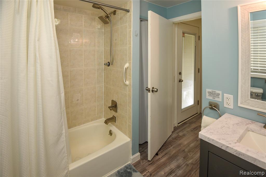 559 Heights Road Lake Orion, MI 48362 - Photo 22 of 85 Gallery Image 22
