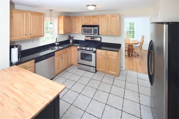 11 Deborah Sampson Way Plympton, MA 02367 - Photo 5 of 21 Gallery Image 5