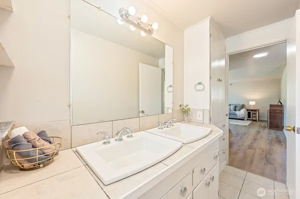 $2,595 | 18451 Camp 12 Road, Leavenworth, WA 98826