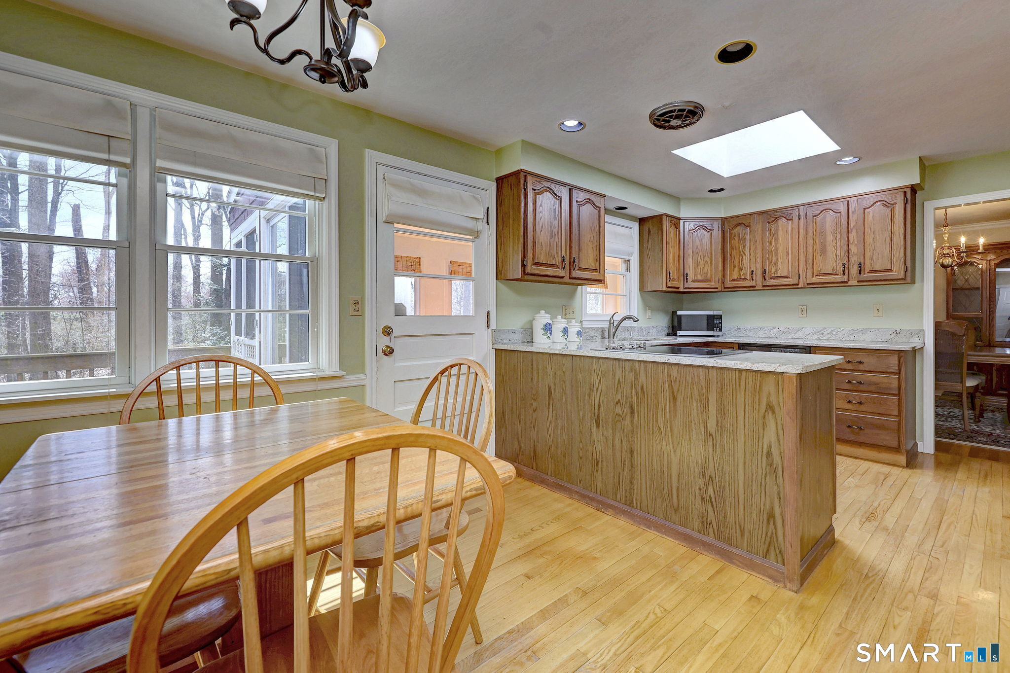 322 Hotchkiss Road Orange, CT 06477 - Photo 23 of 38