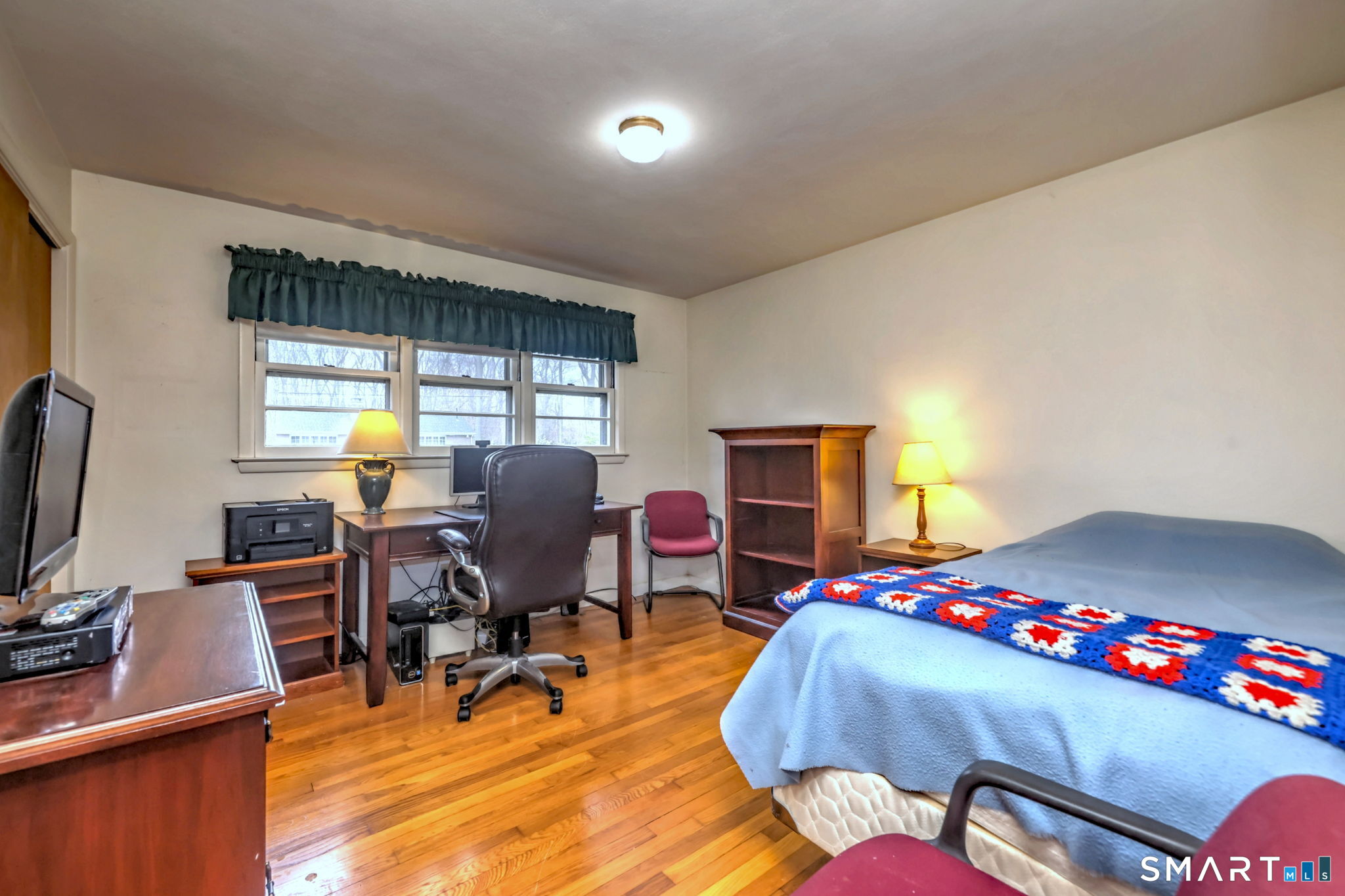 322 Hotchkiss Road Orange, CT 06477 - Photo 32 of 38