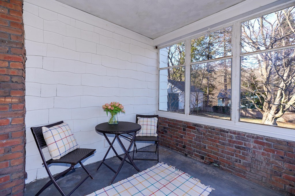 21 Dunbarton Road Belmont, MA 02478 - Photo 11 of 29 Gallery Image 11