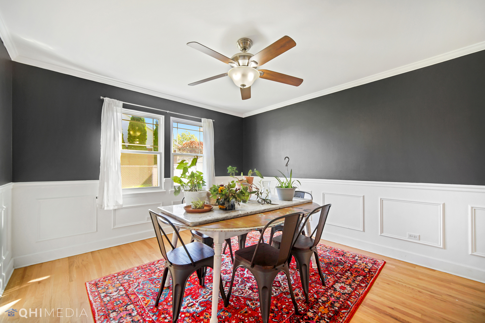 7930 Farmhouse Road Frankfort, IL 60423 - Photo 9 of 24 a dining room with furniture and window
