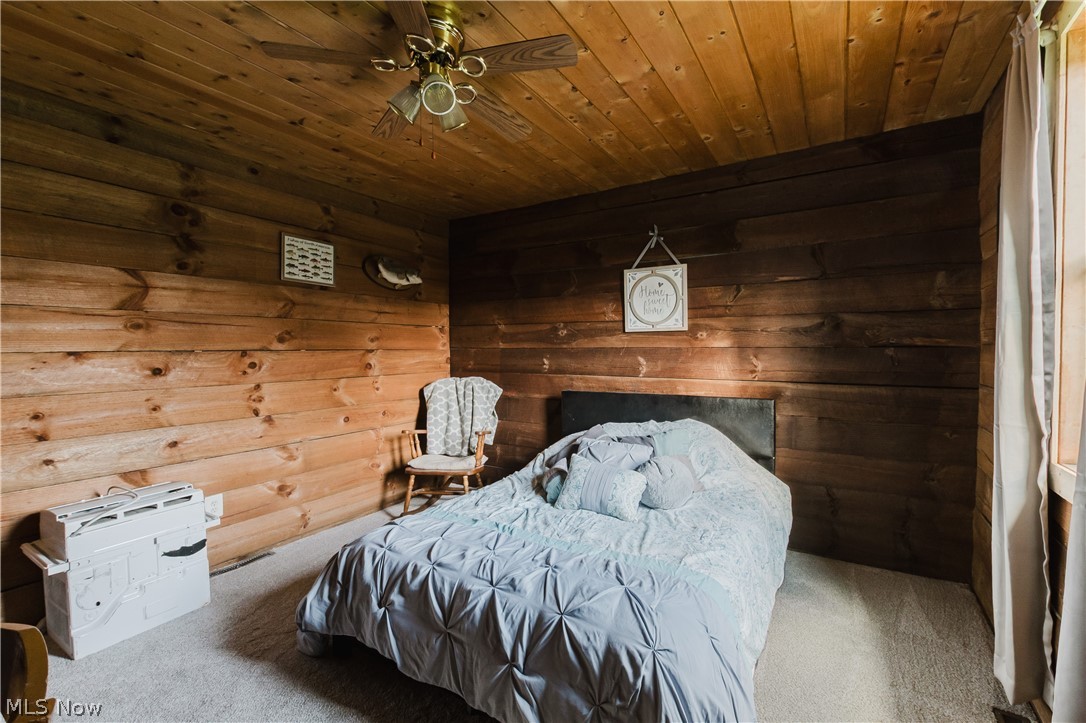 47480 Unionvale Road Cadiz, OH 43907 - Photo 28 of 37 View of bedroom area