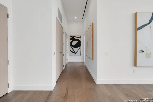 $11,000 | 123 Lexington Avenue, Unit 1806, San Antonio, TX 78205