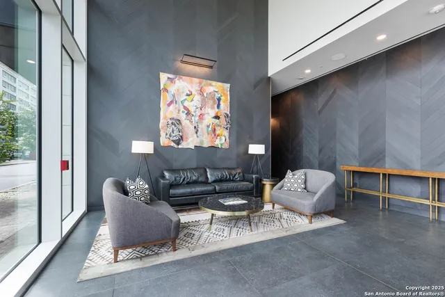 $11,000 | 123 Lexington Avenue, Unit 1806, San Antonio, TX 78205