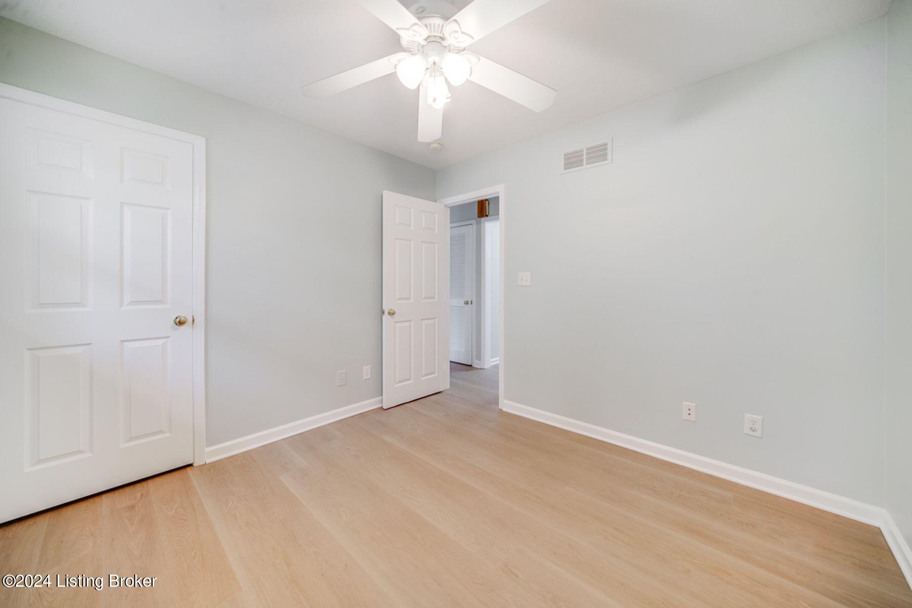 2942 Rio Rita Avenue Louisville, KY 40220 - Photo 12 of 25 New Paint