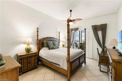 $830,000 | 4141 Bay Beach Lane, Unit 4P3, Fort Myers Beach, FL 33931