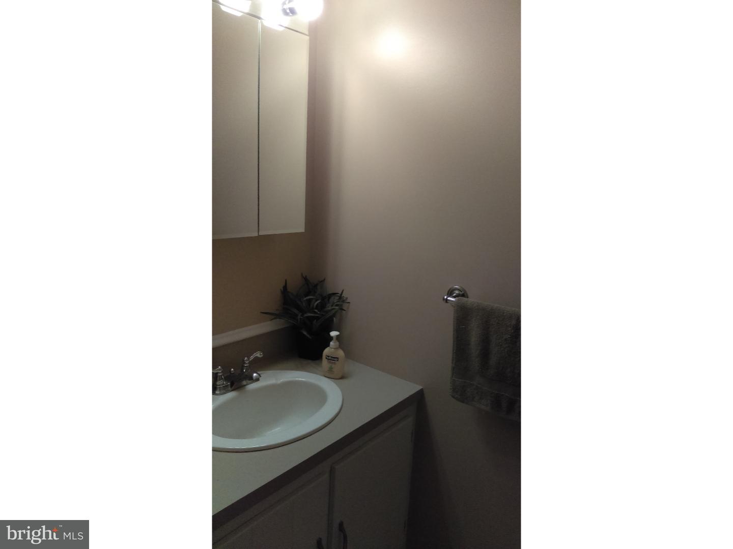 42 Stonegate Road Quakertown, PA 18951 - Photo 14 of 14 Half Bath