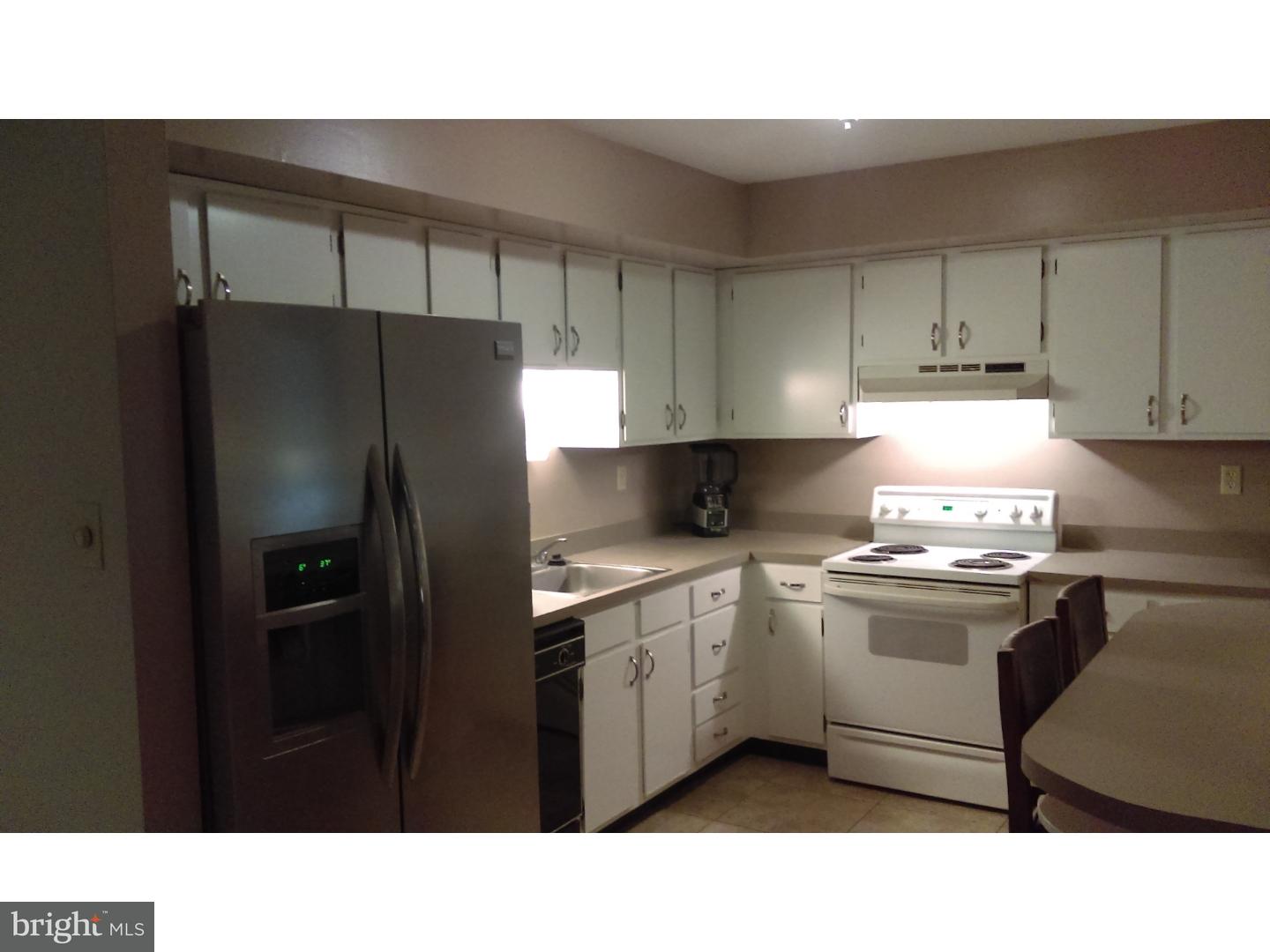 42 Stonegate Road Quakertown, PA 18951 - Photo 4 of 14 Kitchen