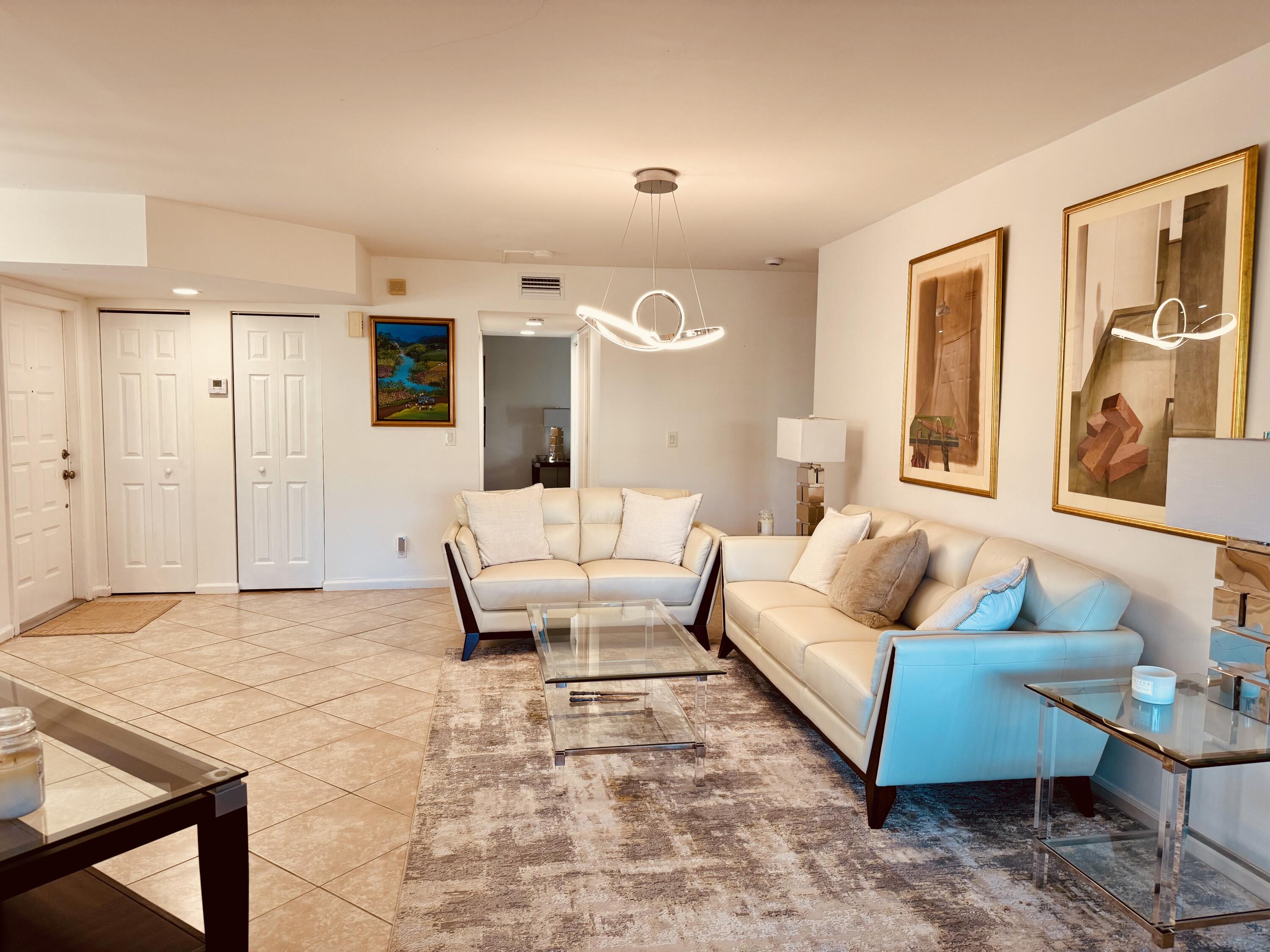 17274 Boca Club Boulevard, Unit 2308 Boca Raton, FL 33487 - Photo 3 of 37 IMG_1667