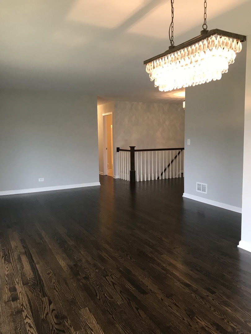 206 Plum Grove Road Roselle, IL 60172 - Photo 5 of 25