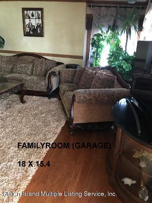 729 Willowbrook Road Staten Island, NY 10314 - Photo 9 of 29 FAMILY ROOM