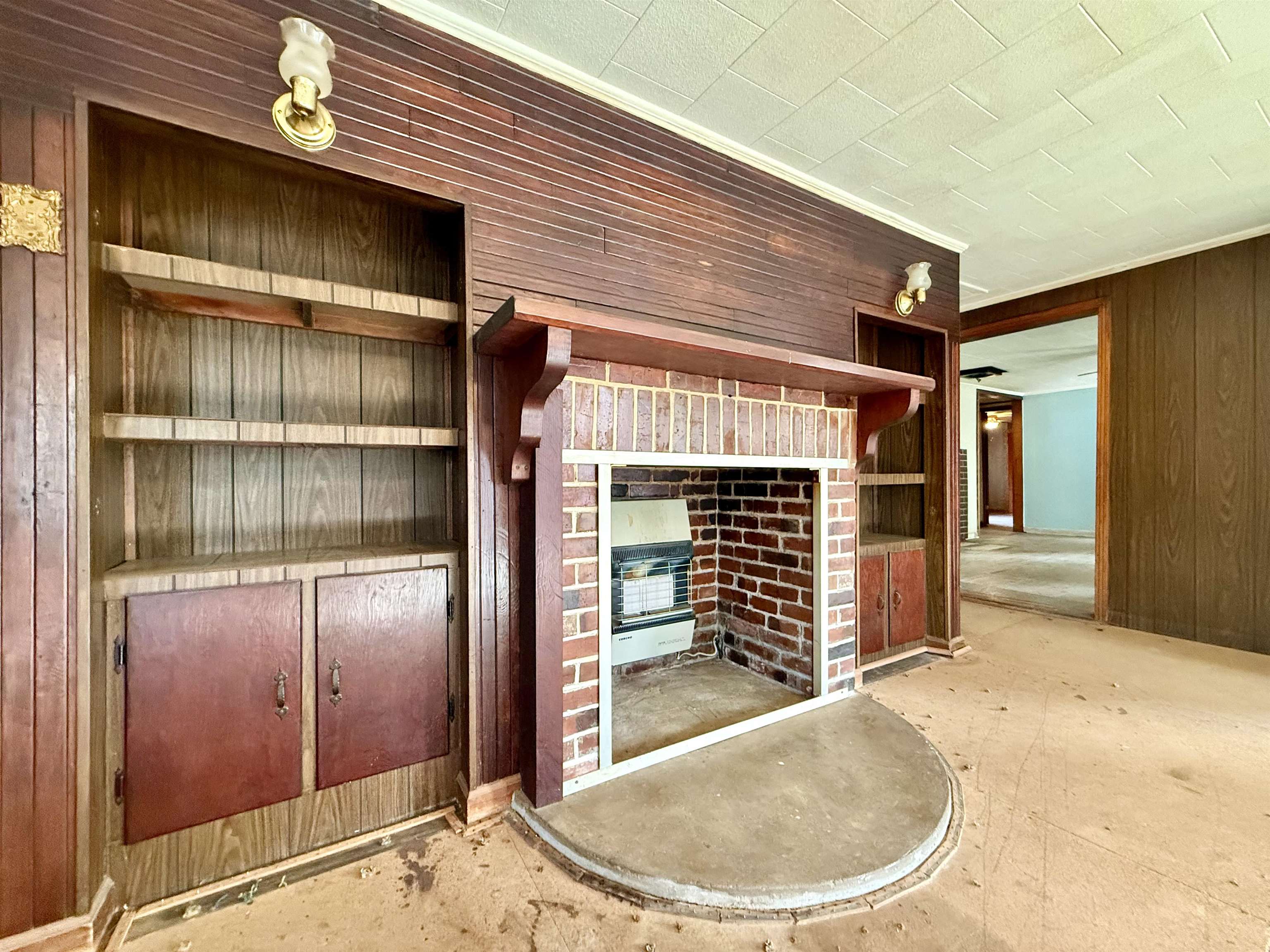 845 Needham Road Drummonds, TN 38023 - Photo 8 of 22 Stable with heating unit