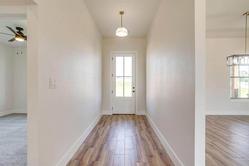 217 Kilkenny Road Poolville, TX 76487 - Photo 5 of 39 Gallery Image 5