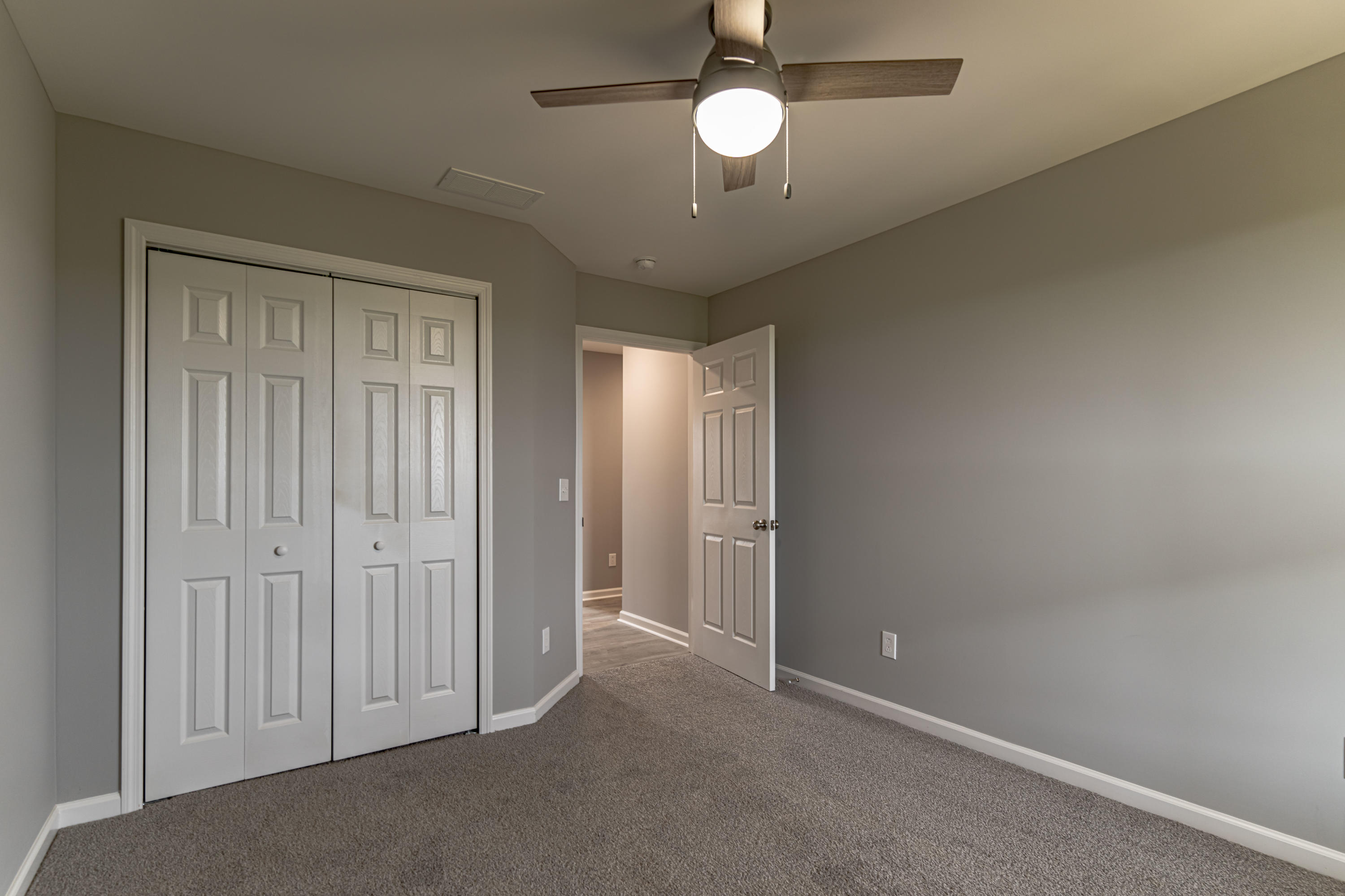 114 North N Ridge Frankfort, KY 40601 - Photo 42 of 53 DSC02616
