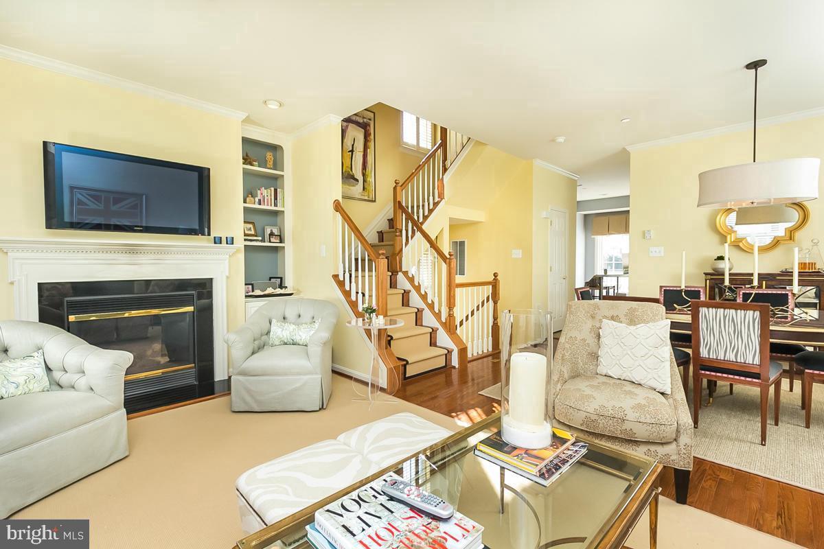 111 Hearth Court Baltimore, MD 21212 - Photo 5 of 21