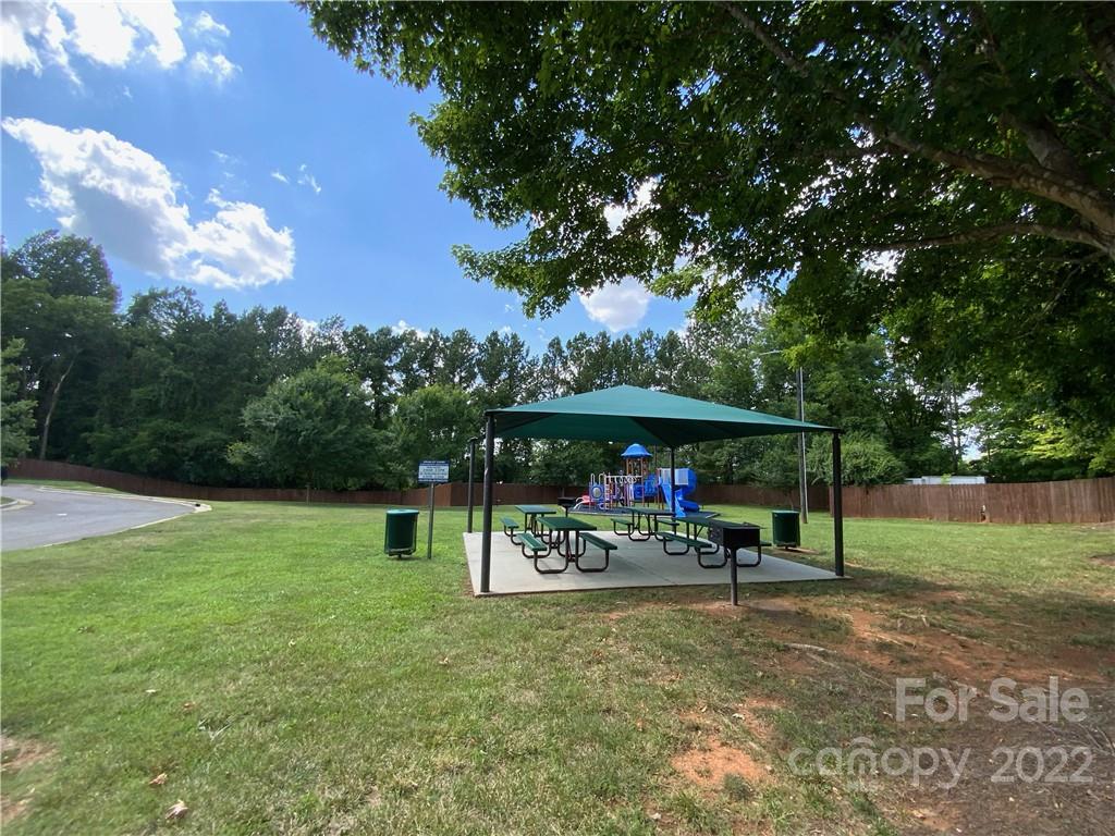 11013 Palestrina Road Charlotte, NC 28215 - Photo 15 of 16 Gallery Image 15