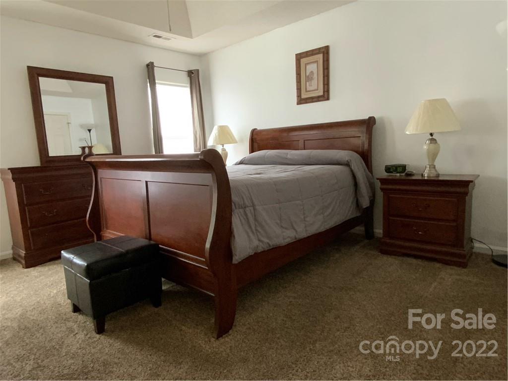 11013 Palestrina Road Charlotte, NC 28215 - Photo 3 of 16 Gallery Image 3
