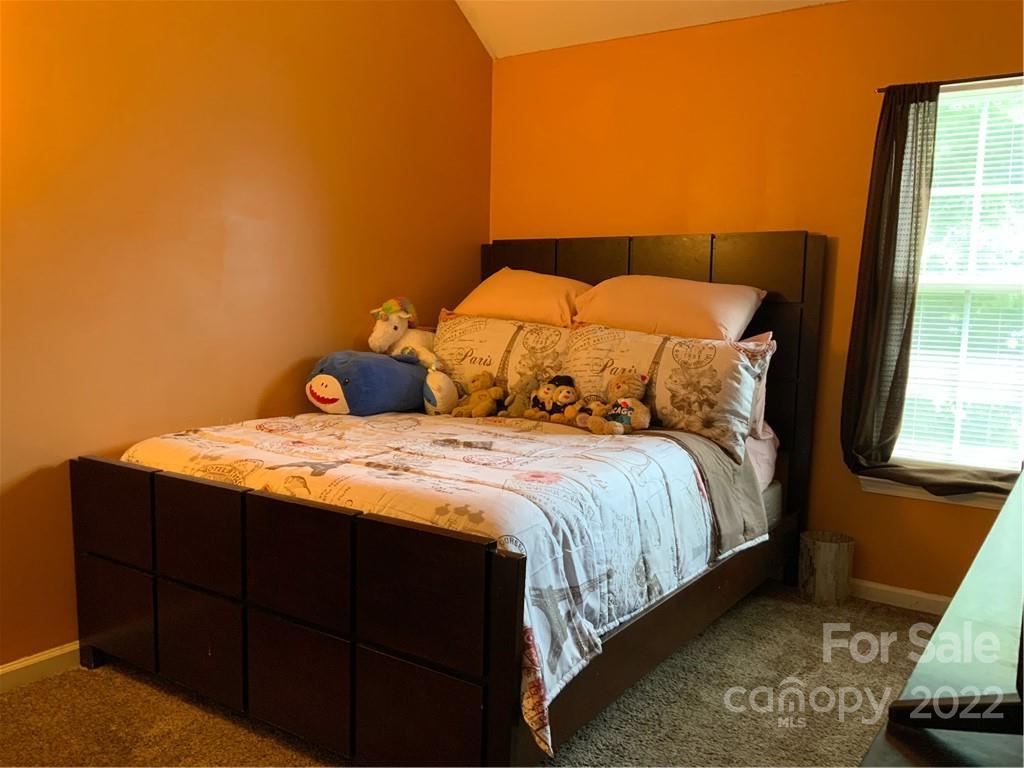 11013 Palestrina Road Charlotte, NC 28215 - Photo 7 of 16 Gallery Image 7