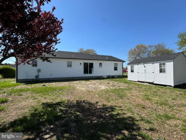 $349,900 | 208 Oak Street, Ellendale, DE 19941