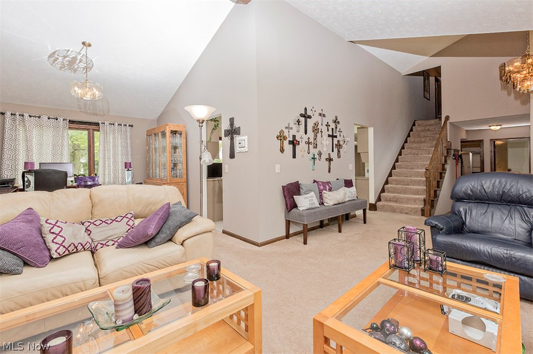 5009 Corliss Road Cleveland, OH 44124 - Photo 9 of 28 Gallery Image 9