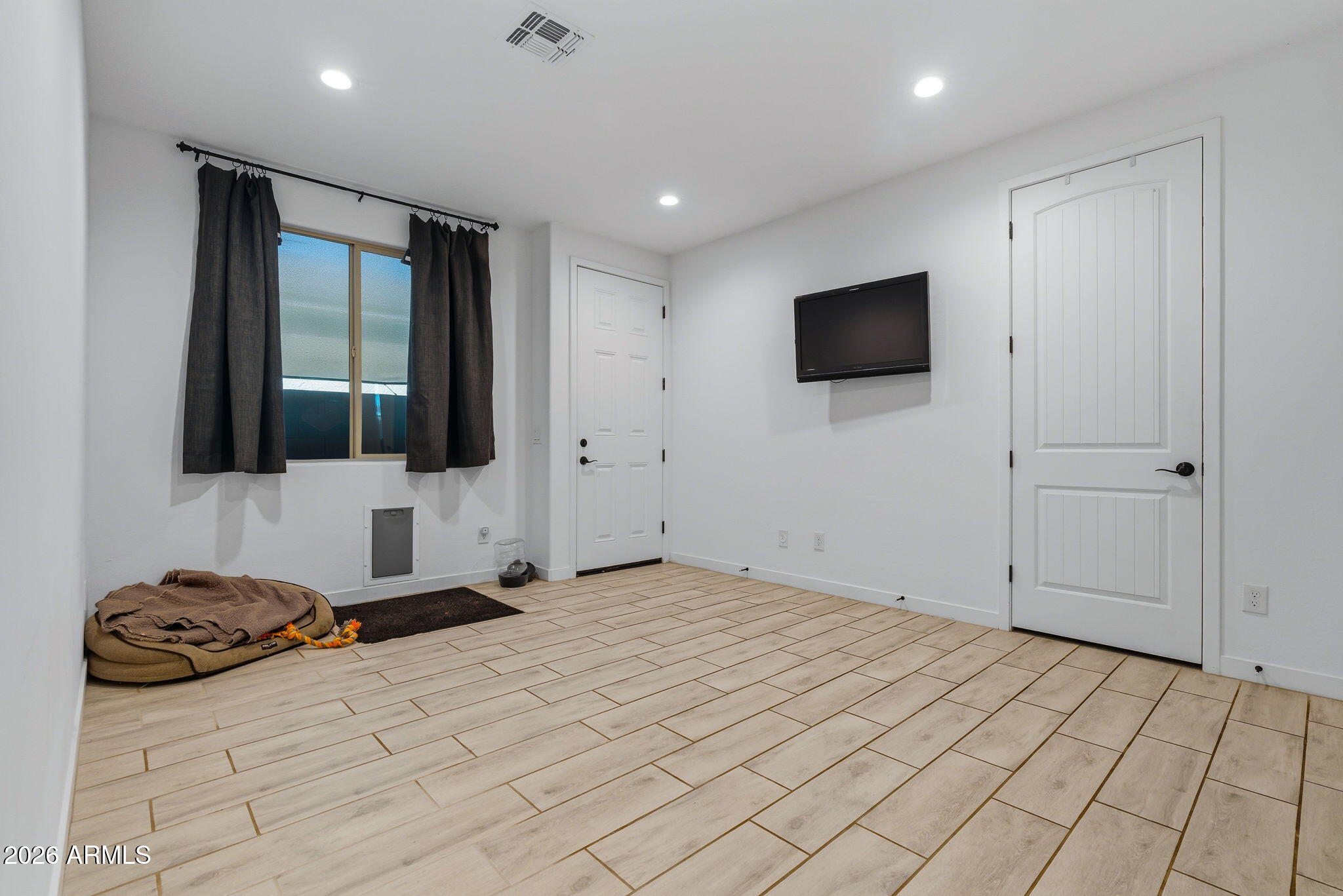 17787 West Bajada Road Surprise, AZ 85387 - Photo 24 of 71 15-web-or-mls-Interior Bajada Rd --11