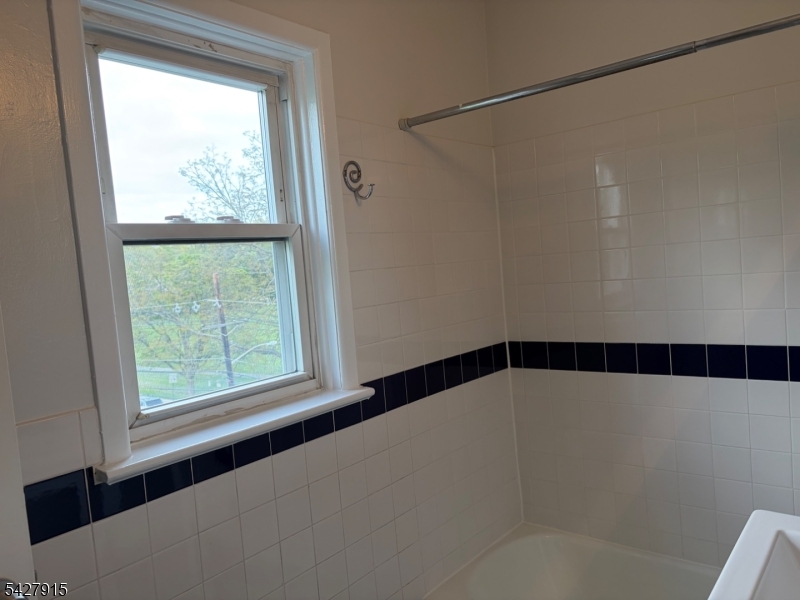 467 Valley Street, Unit 5F Maplewood, NJ 07040 - Photo 19 of 36