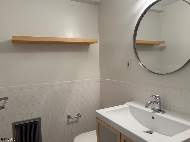 467 Valley Street, Unit 5F Maplewood, NJ 07040 - Photo 22 of 36