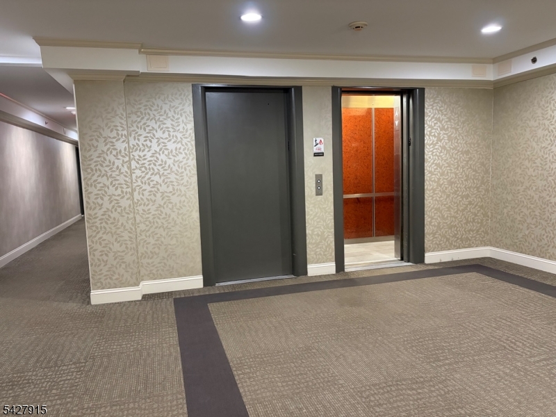 467 Valley Street, Unit 5F Maplewood, NJ 07040 - Photo 34 of 36