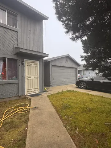 $450,000 | 934 Eastcrest Court, Yuba City, CA 95991