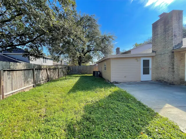 $2,000 | 11503 Sagevalley Drive, Houston, TX 77089