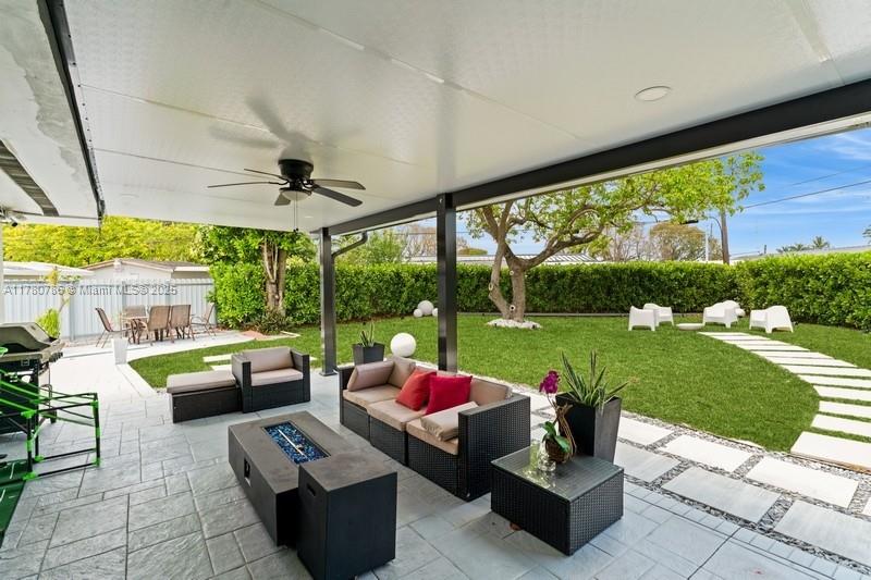 12555 Southwest 31st Street Miami, FL 33175 - Photo 43 of 47 a outdoor living space with patio furniture and garden view