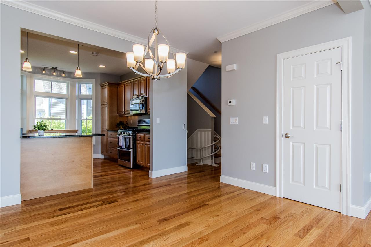 24 Harbor Road, Unit 8 Hampton, NH 03842 - Photo 5 of 36