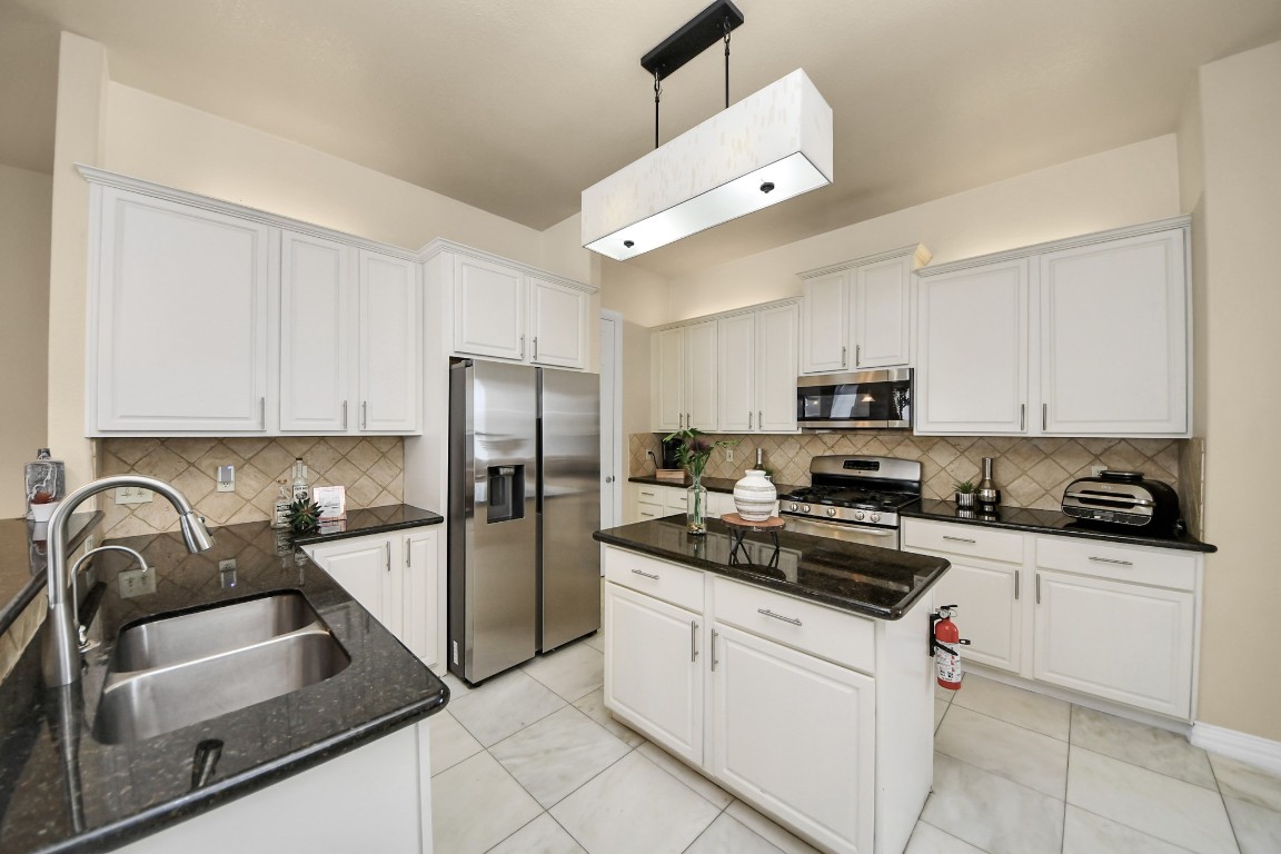 3507 Jackson Street Houston, TX 77004 - Photo 13 of 29