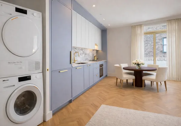 $8,250 | 815 Broadway, Unit 204 | Greenwich Village