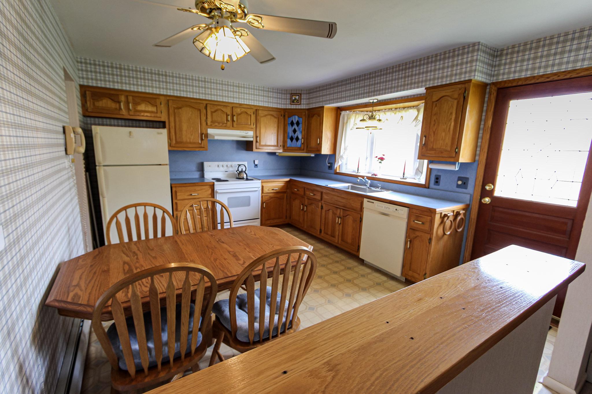 4100 Orangemans Road Hatboro, PA 19040 - Photo 12 of 26 Kitchen
