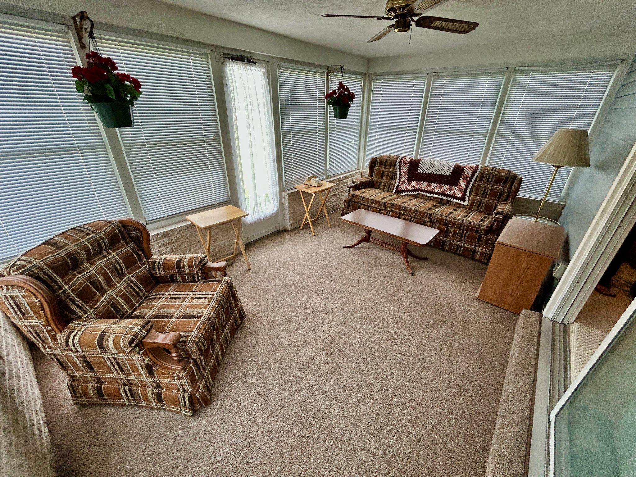 4100 Orangemans Road Hatboro, PA 19040 - Photo 16 of 26 Sun Room