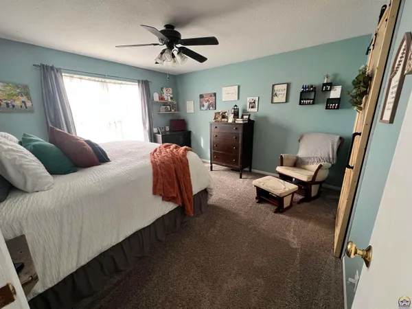 $340,000 | 4430 Southeast Truman Avenue, Topeka, KS 66609