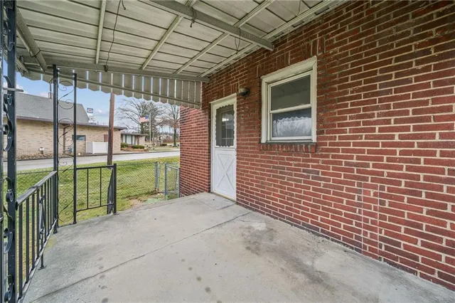 $160,000 | 132 West Pennsylvania Avenue, New Stanton, PA 15672